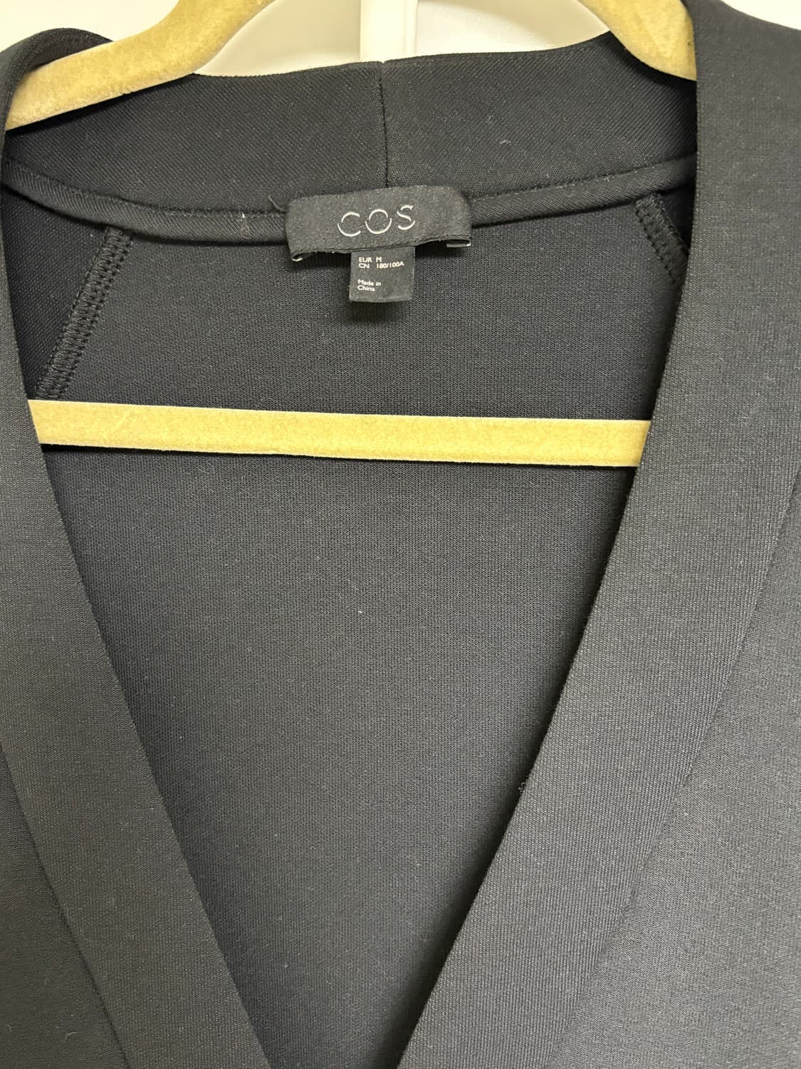 COS V넥 가디건 M 상품이미지3