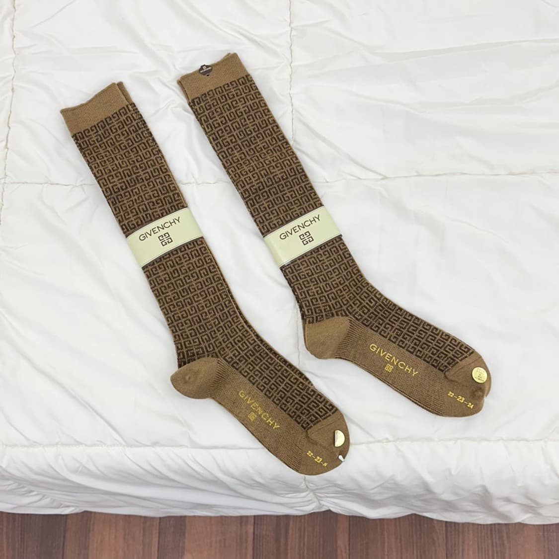 [새상품] givenchy / 지방시 로고 울 니삭스  상품이미지2