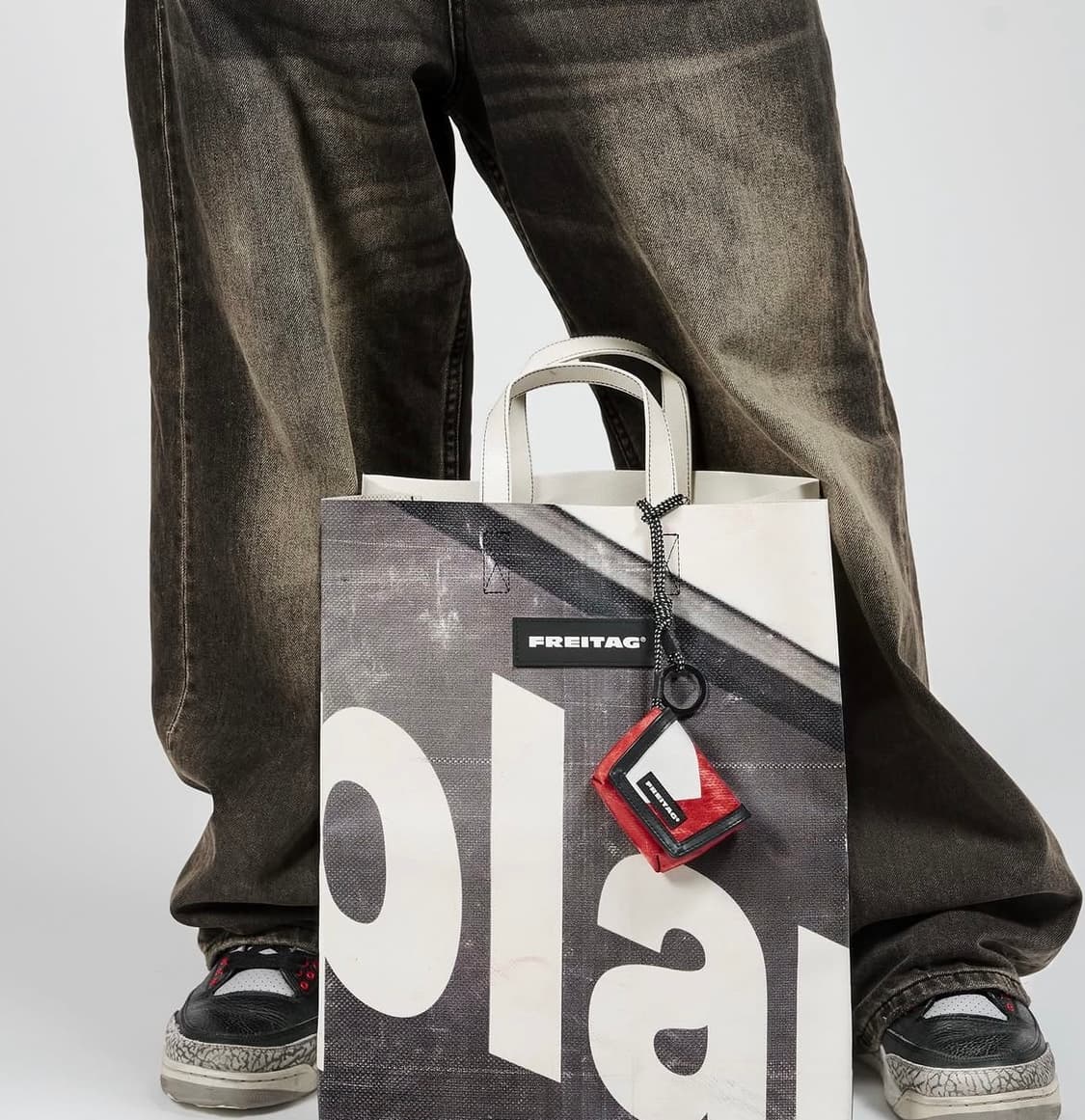 (새상품) F213 MINI MESSENGER 프라이탁 미니 메신저 키링 상품이미지10