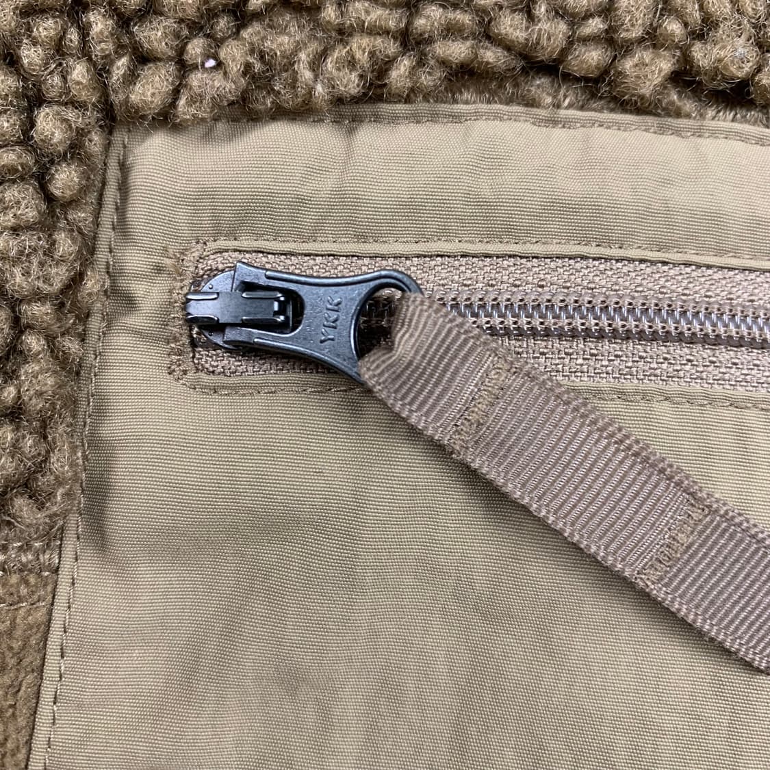 유니클로 x 엔지니어드가먼츠 플리스 집업 상품이미지3