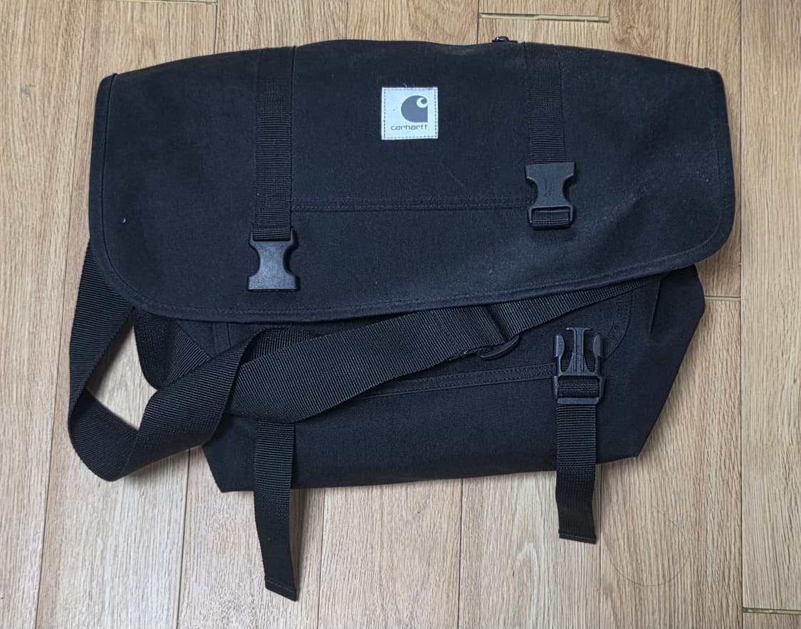 칼하트 크로스백 상품이미지1