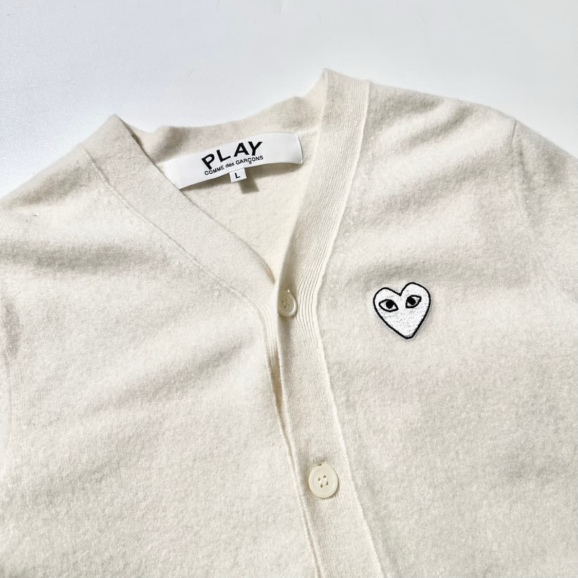 24fw 꼼데가르송 플레이 하트와펜 니트 가디건 상품이미지3