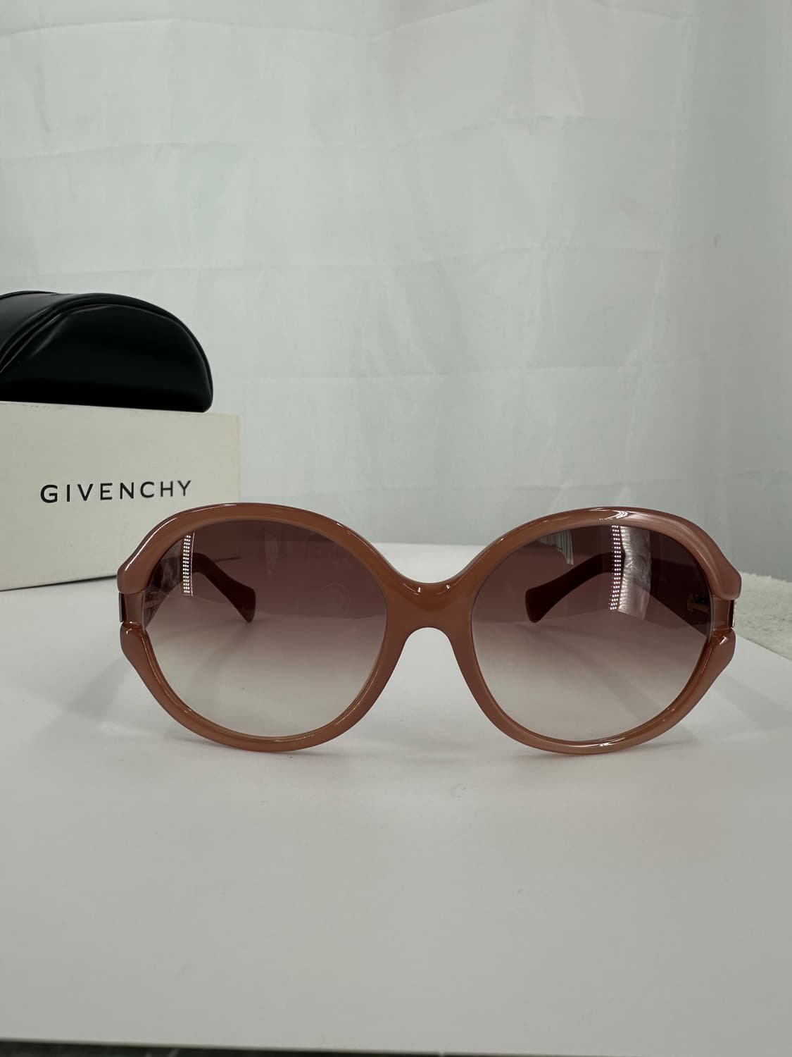 [새상품 무료배송] 정품 지방시 Made in Italy 선글라스 상품이미지2