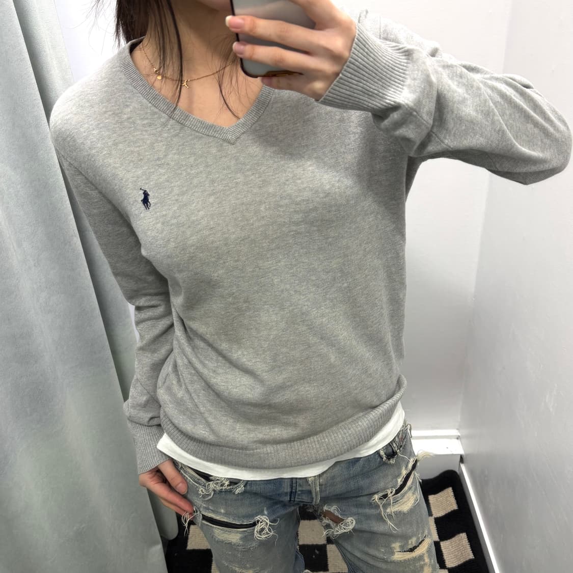 폴로 그레이 브이넥 니트 상품이미지2