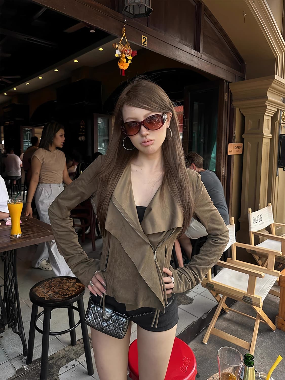 VISUAL KEI 스웨이드 칼라 입체 컷 슬림핏 숏 자켓 상품이미지1