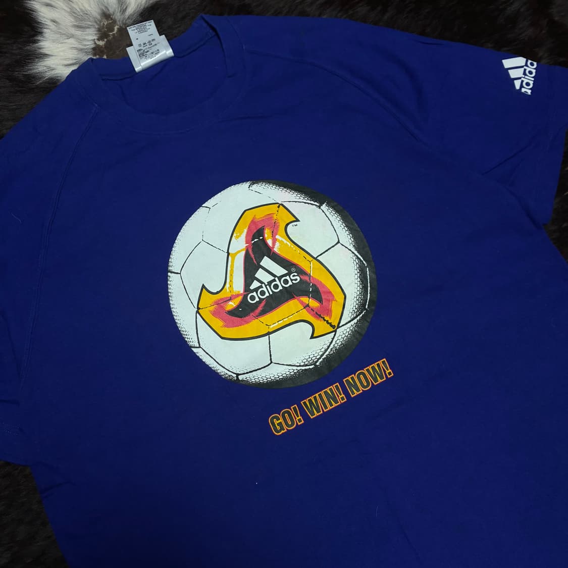 00‘s adidas 2002 월드컵 볼 반팔티 상품이미지2