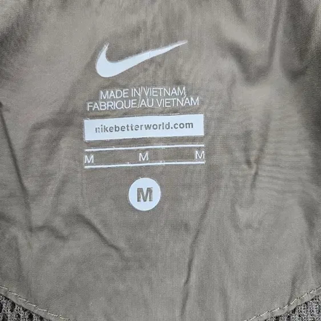 NIKE 나이키 스포티 여성 아우터 바람막이 자켓 M 상품이미지3