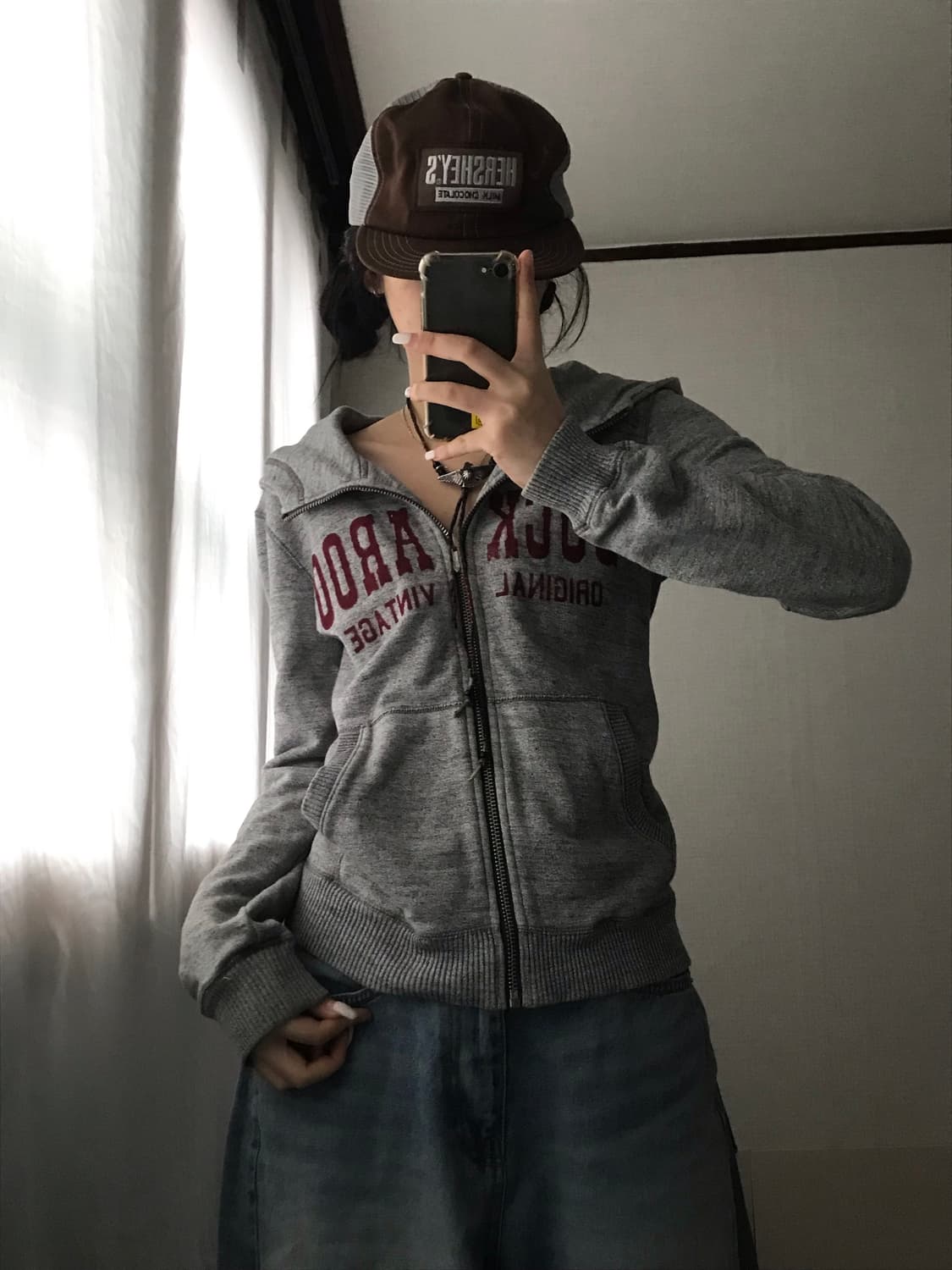 버카루 그레이 로고 후드집업 상품이미지6