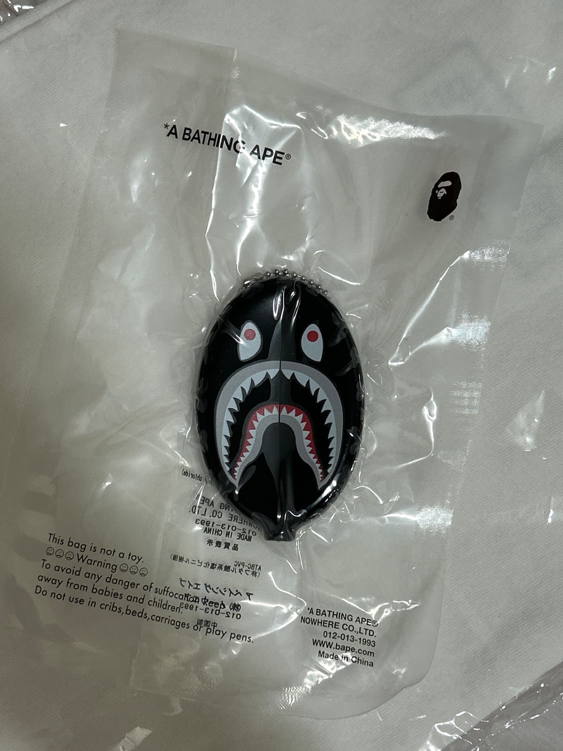 [국내배송/미개봉새상품] bape 베이프 샤크 코인 케이스 상품이미지1