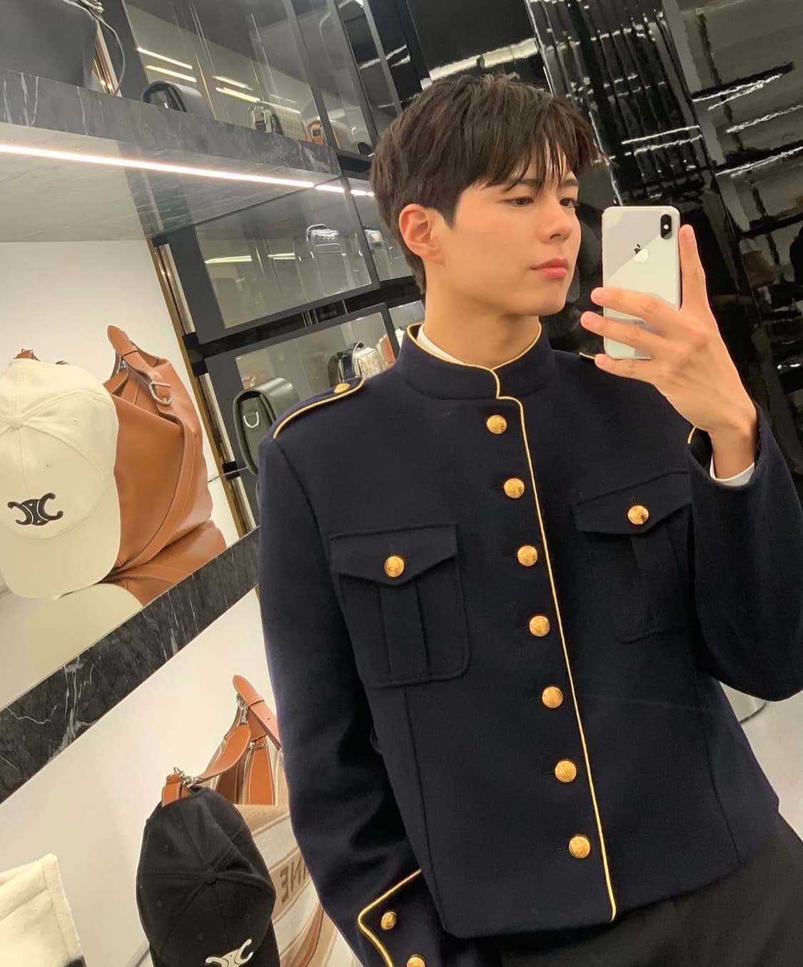 [박보검님 착용] 셀린느 25ss 네이비 스펜서 자켓 상품이미지1