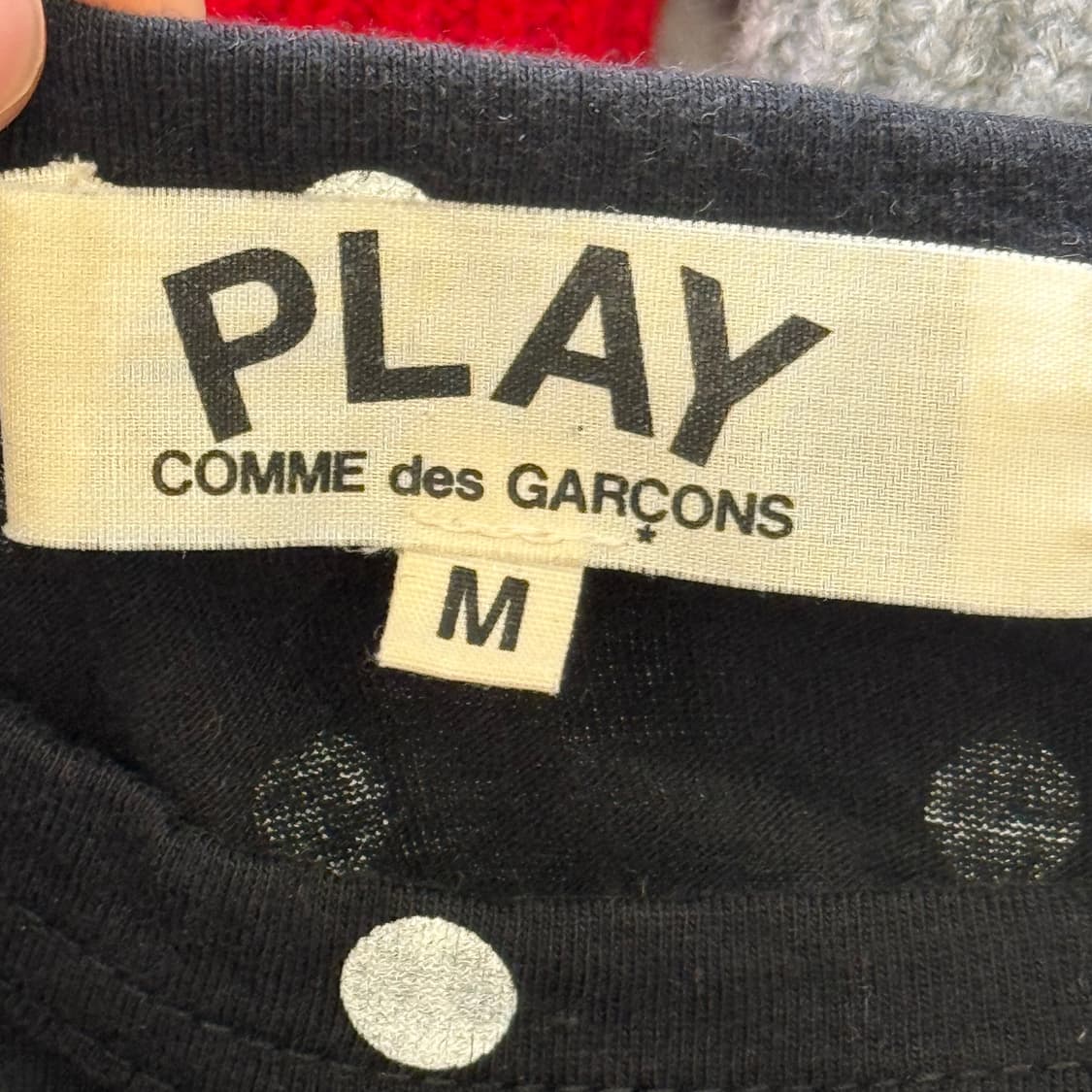 M 꼼데가르송 레드하트와펜 여성용 도트 블랙 롱슬리브 상품이미지4