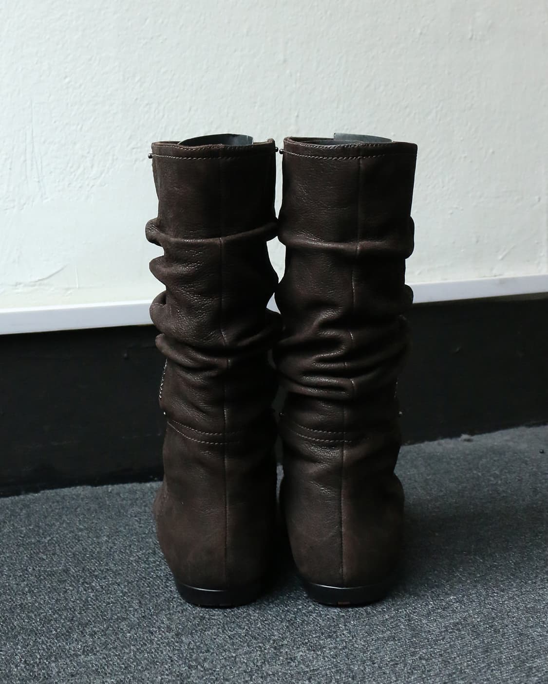 프라다 스포츠 슬라우치 앵클 부츠  상품이미지9