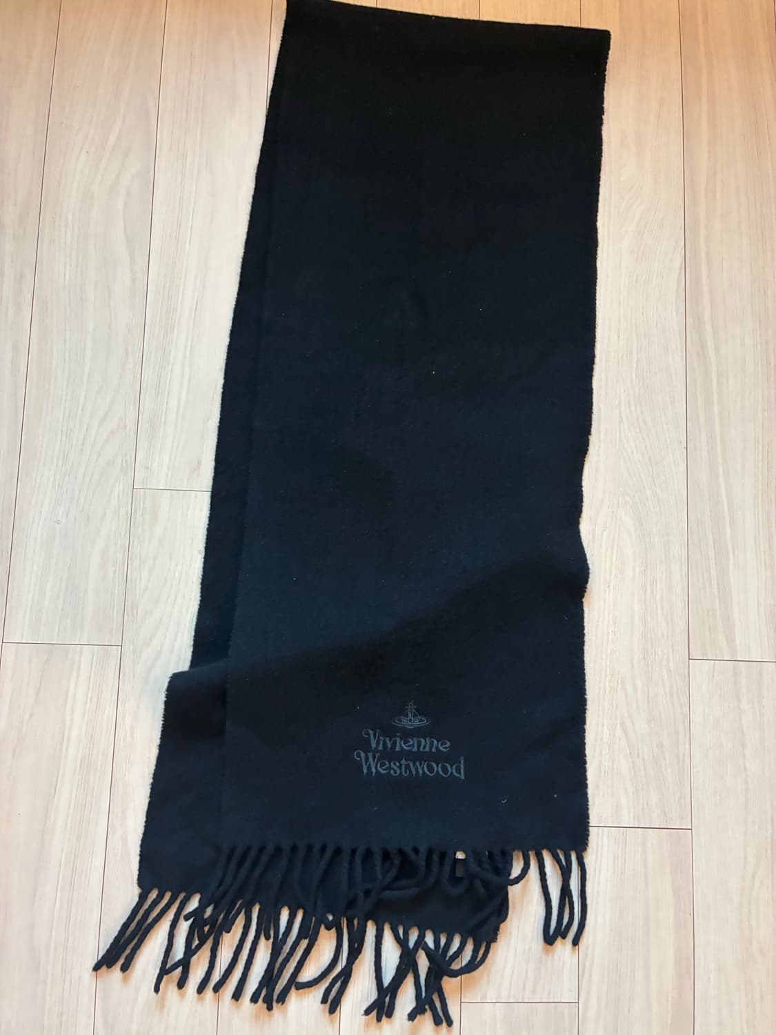 비비안 웨스트우드 울 머플러 상품이미지2