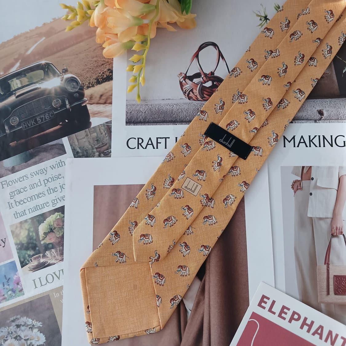 던힐 실크 옐로우 코끼리 모티브 넥타이 9.7cm A+등급 A19176
 상품이미지4