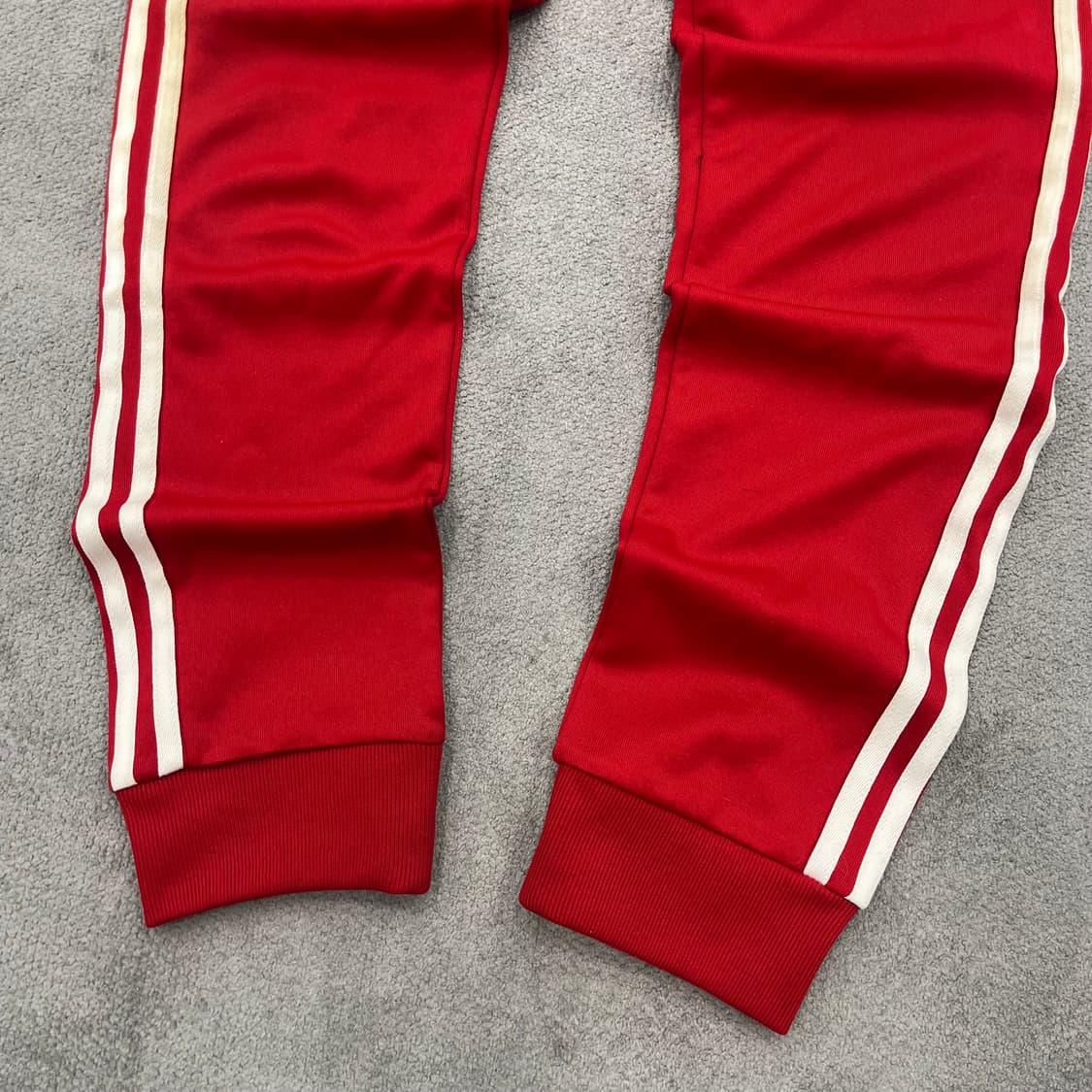S 아디다스 삼선 트레이닝 바지 레드 상품이미지3