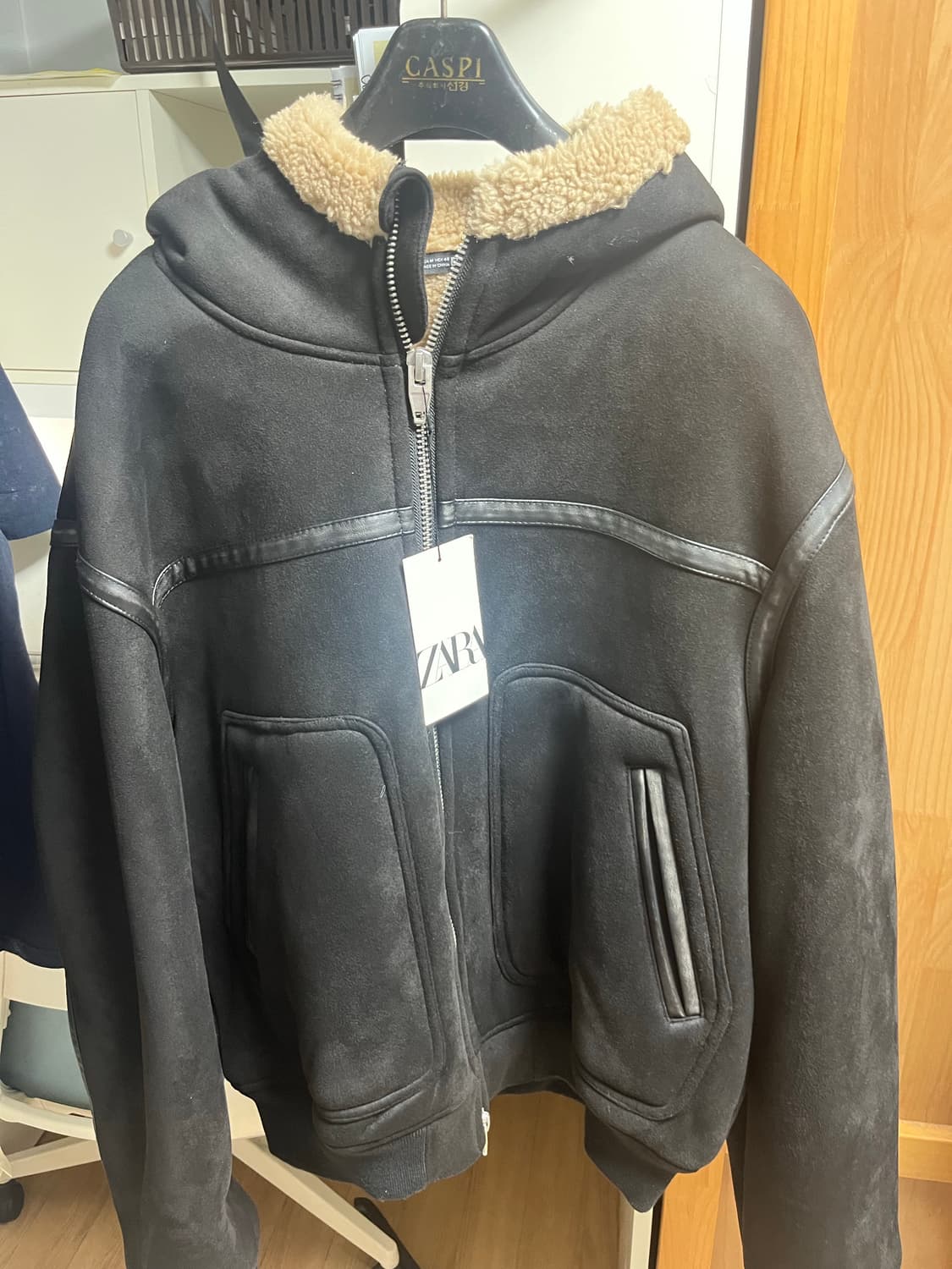 자라 무스탕 m 상품이미지1