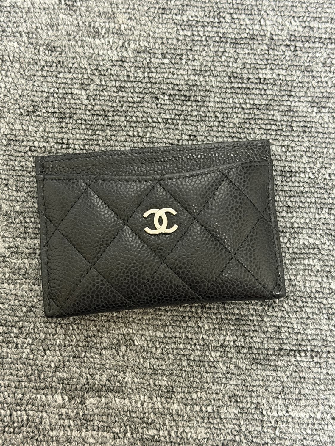 샤넬 클래식 카드홀더 은장 상품이미지1