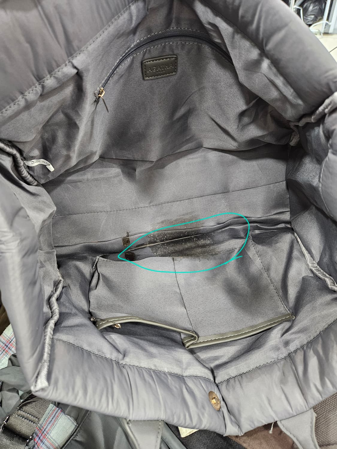 아가타(AGATHA) 푸퍼 퀼팅 스코티백 상품이미지8