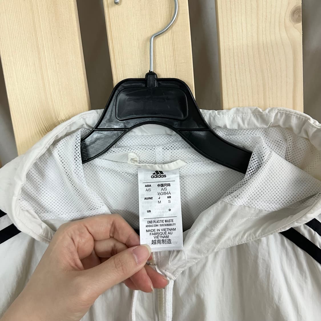 (M) 아디다스 화이트 바람막이 자켓 상품이미지4