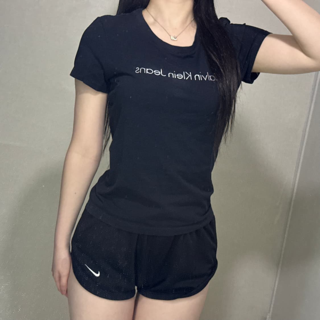 캘빈클라인 영어로고 반팔티 상품이미지3