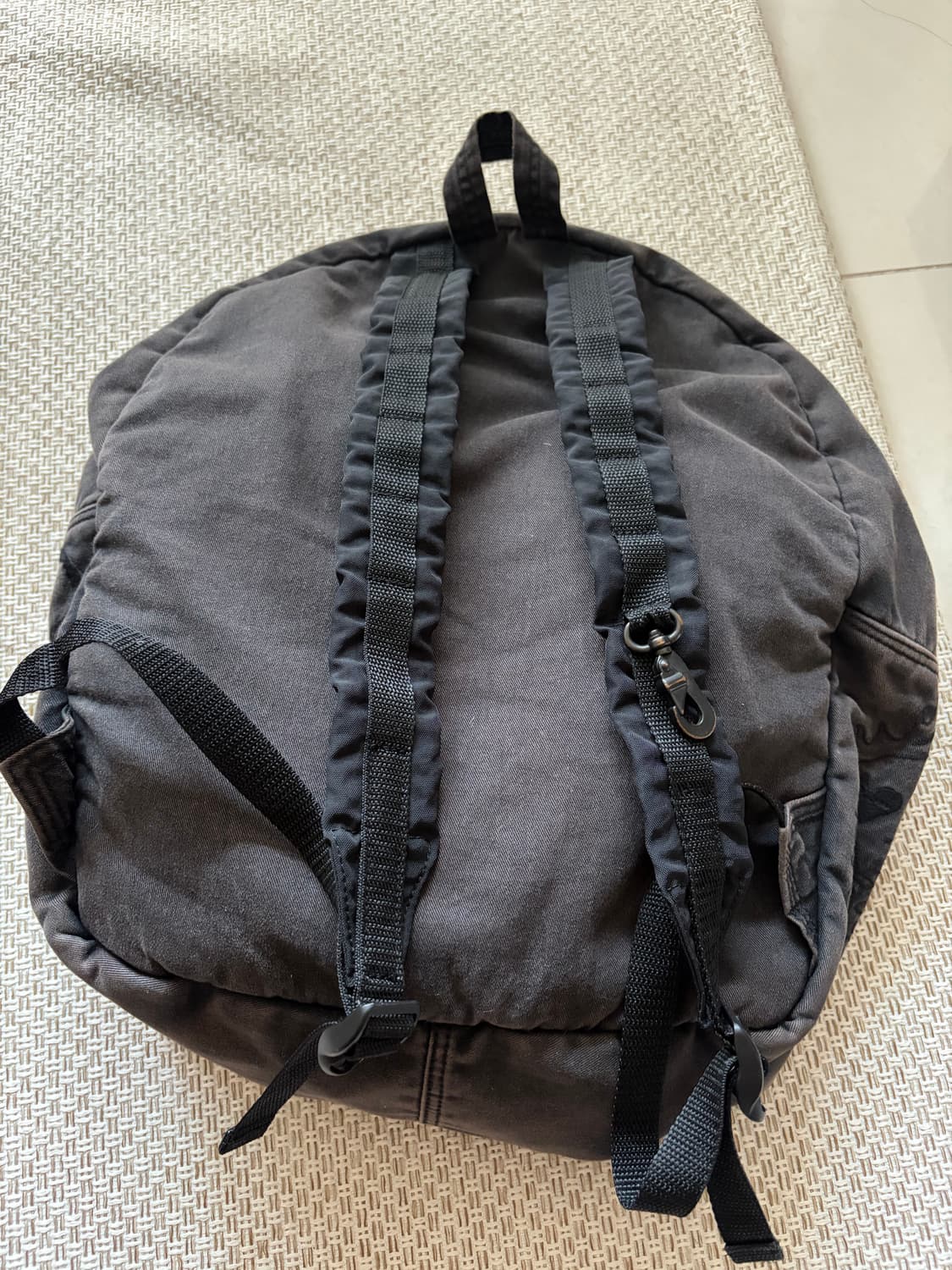 Mpq 백팩 팝니다 상품이미지2