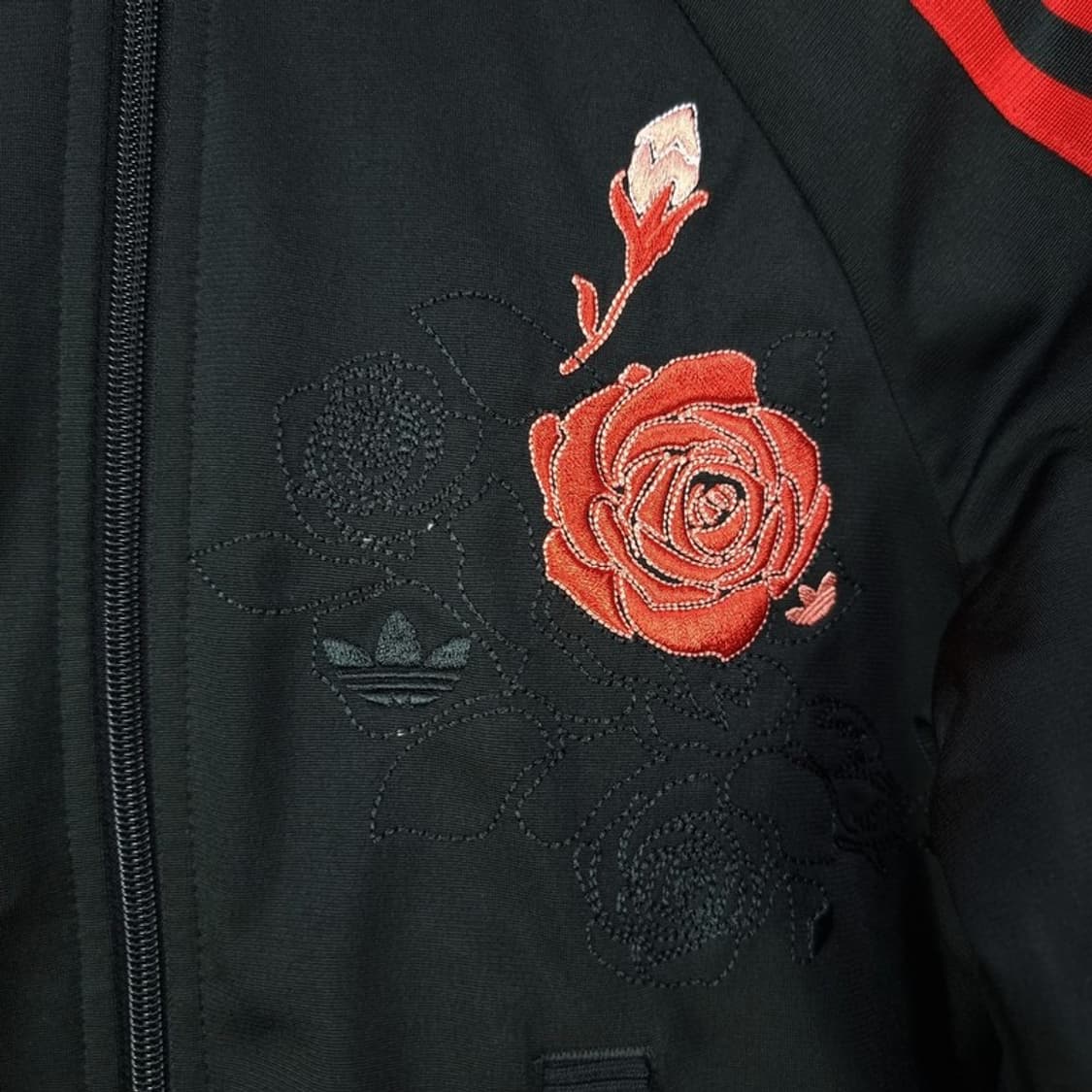 [아디다스] 로즈 장미 자수 져지 트랙탑 집업 자켓 블랙 M18583 상품이미지7