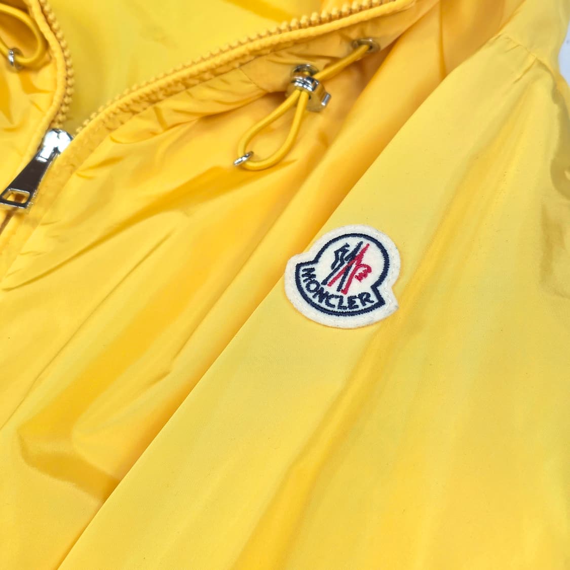 몽클레어 세실 바람막이 자켓 상품이미지3