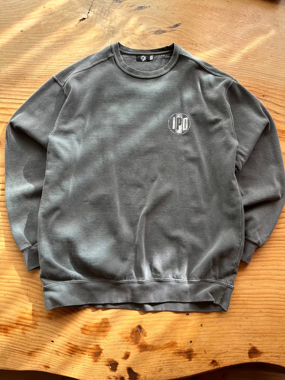 차콜 스웻 셔츠 상품이미지1