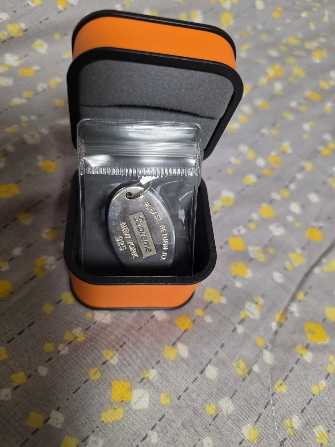 정품 슈프림 티파니앤코 콜라보 키링 태그만 판매 상품이미지2