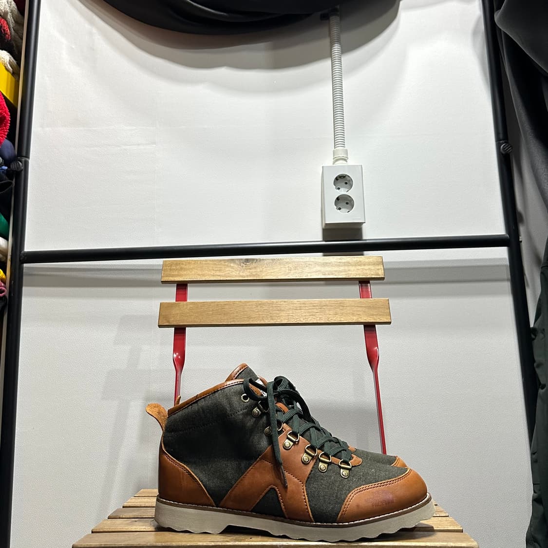 270! 노스페이스 트레킹화 남성 남자 등산화 브라운/그린 상품이미지1