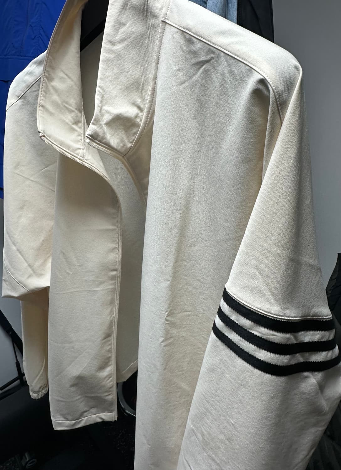 아디다스 아이보리 바람막이 자켓 XL 상품이미지1