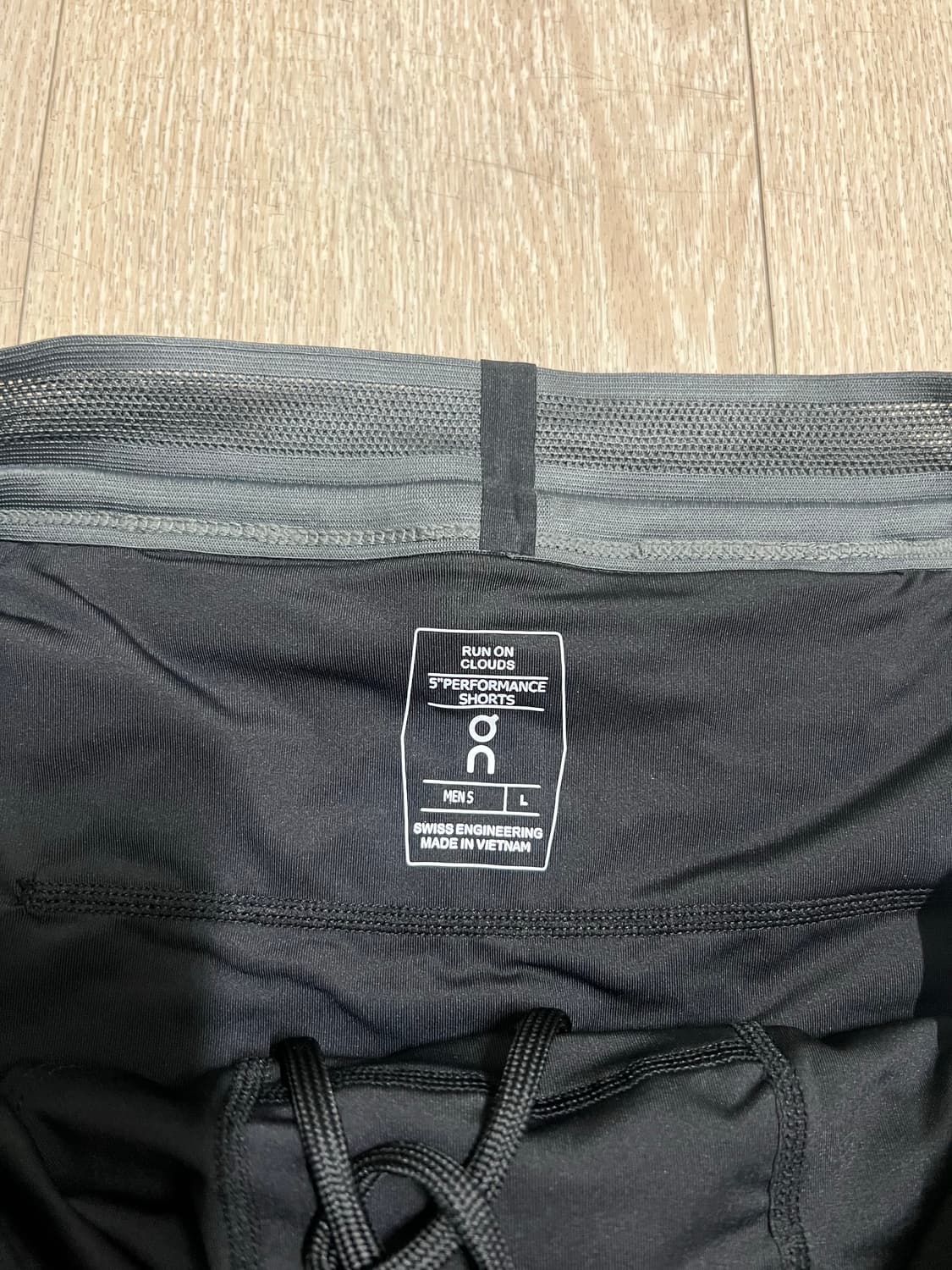 온러닝 5인치 퍼포먼스 러닝팬츠 쇼츠 L 상품이미지2