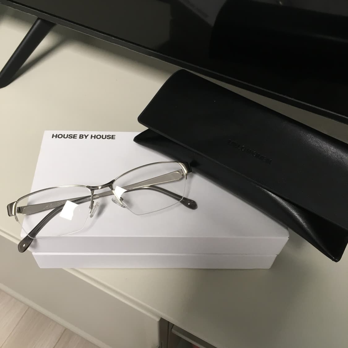 밀로 우먼 Mioniq Glasses [Silver] 팝니다 상품이미지2