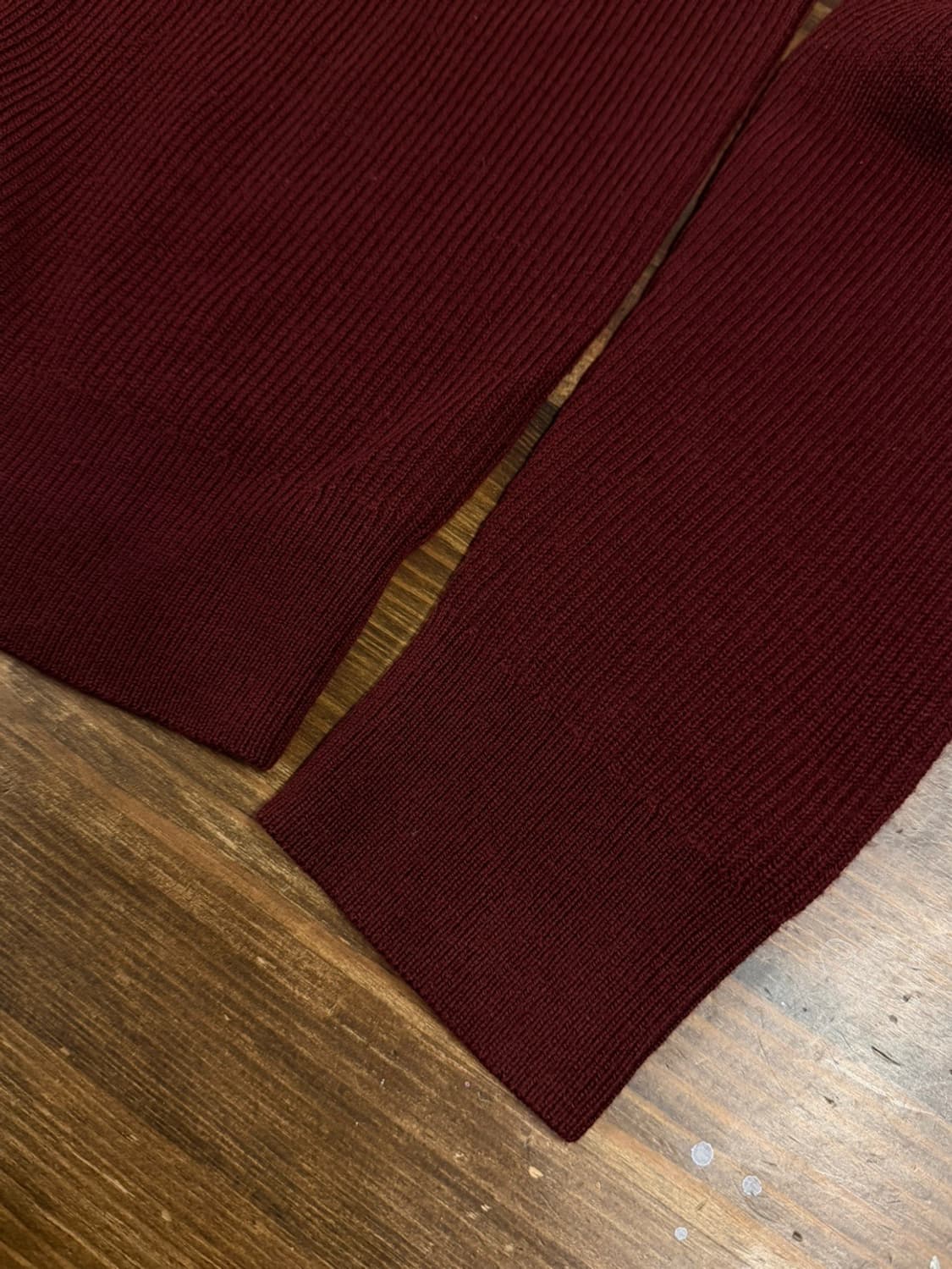 띠어리 크루넥 니트 100 상품이미지8