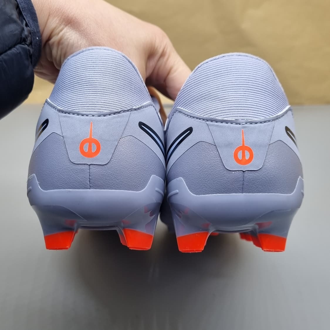 나이키 티엠포 레전드10 아카데미 축구화270 상품이미지4