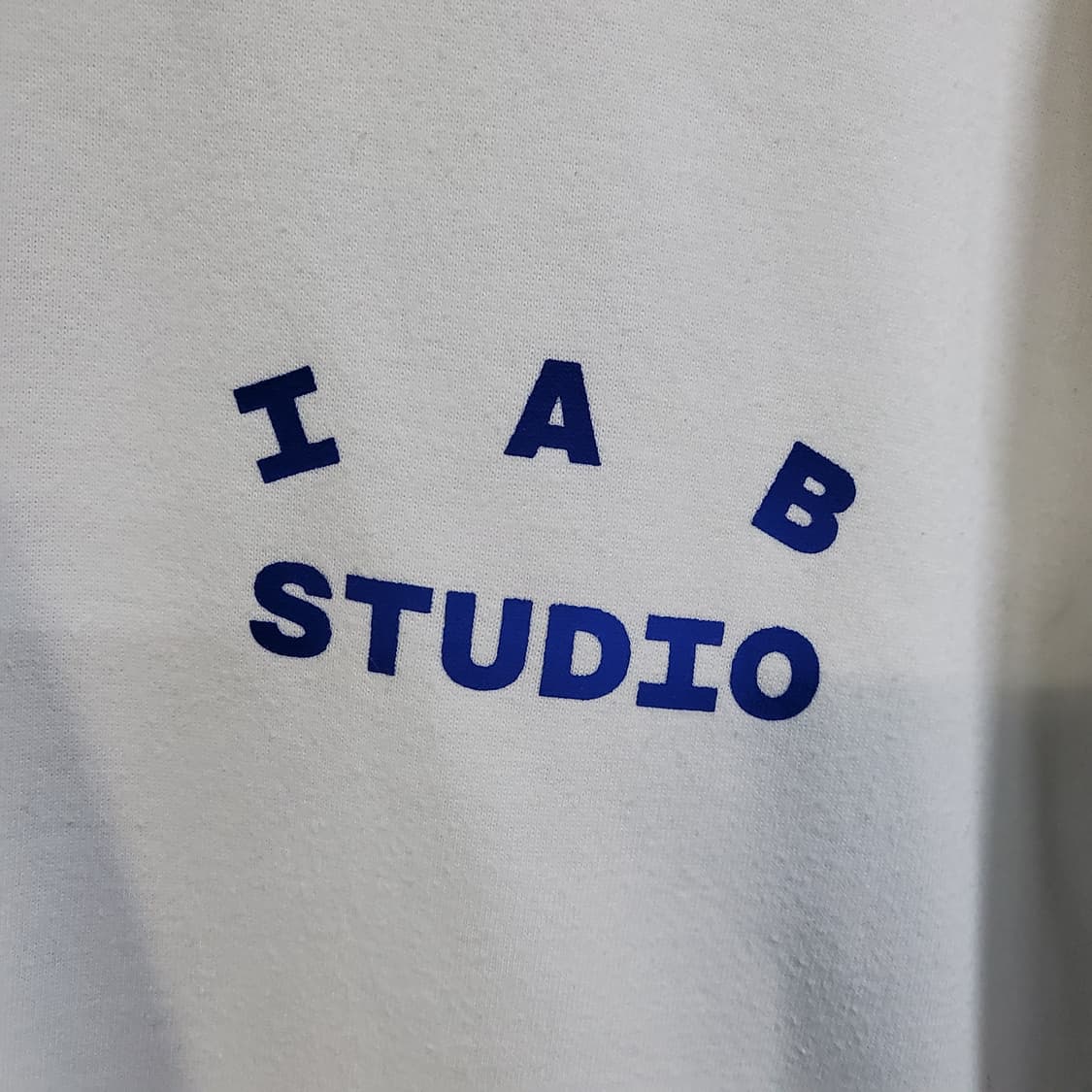 아이앱스튜디오 라운드 반팔티  상품이미지3