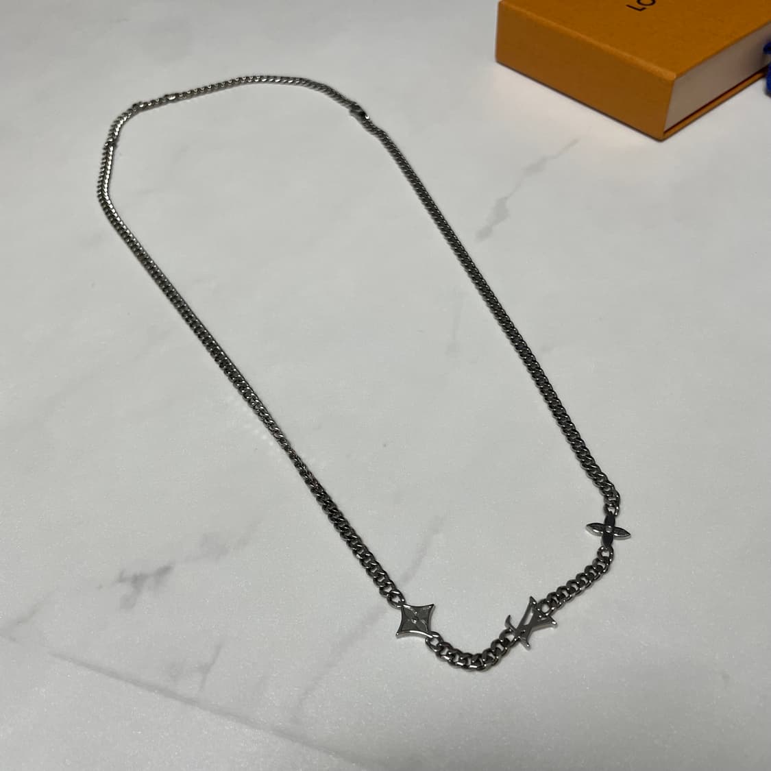 루이비통 모노그램 로우 목걸이 네크리스 상품이미지4