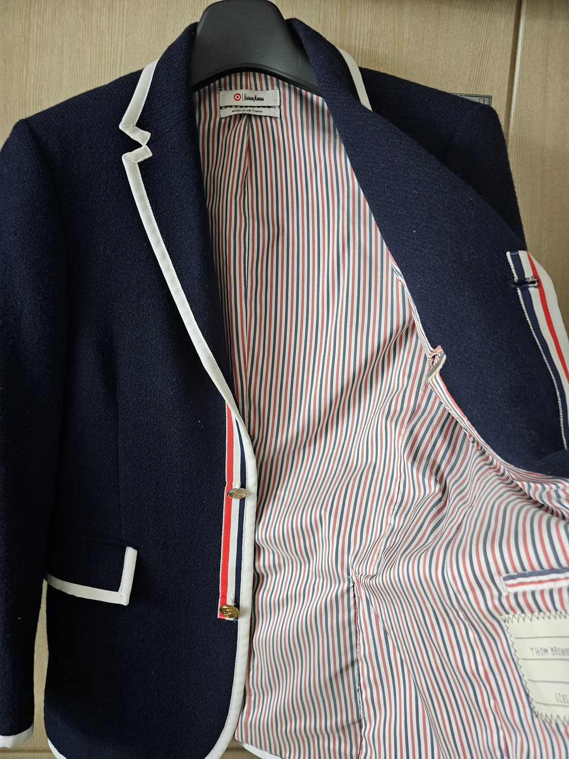 톰브라운 니만마커스 타이핑 자켓(S/상태좋음) 상품이미지2