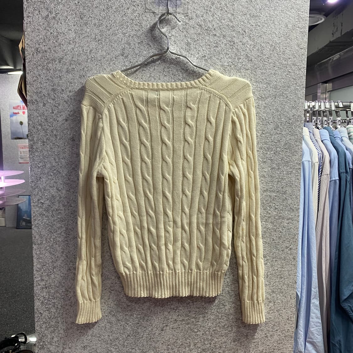 폴로 신형 화이트 코튼 브이넥 니트 B3481 상품이미지5