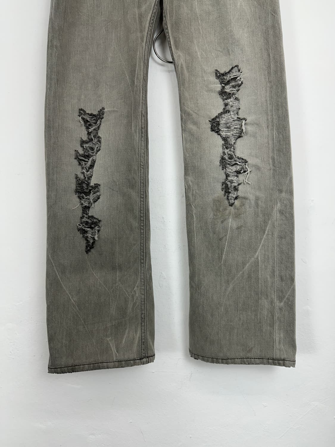 Diesel Safado Distressed Gray Denim 상품이미지6