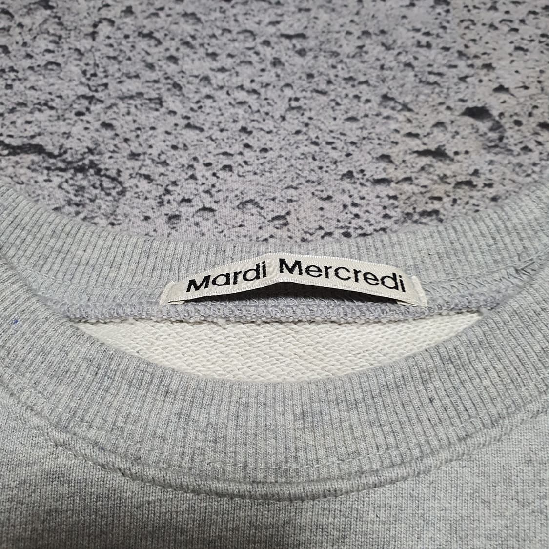 ✨ (바배) 마르디 메크르디 그레이 맨투맨 상품이미지3