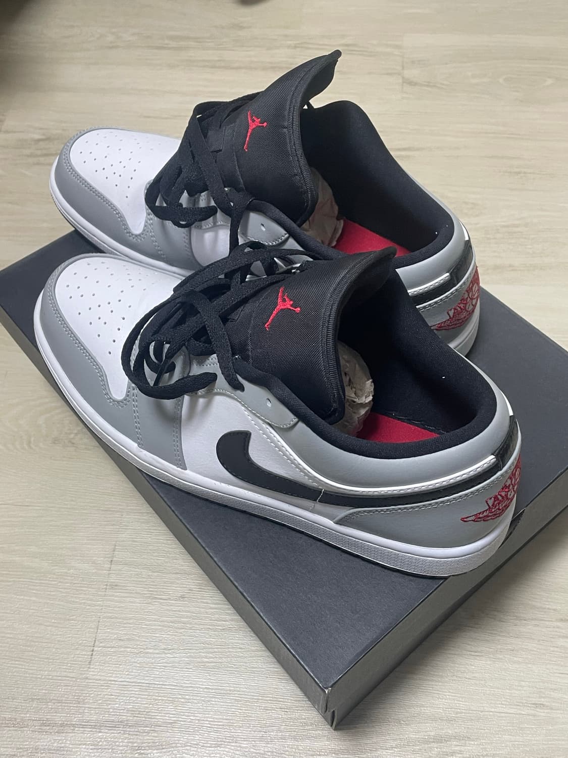 나이키 조던1 OG LOW 스모크 그레이 상품이미지1