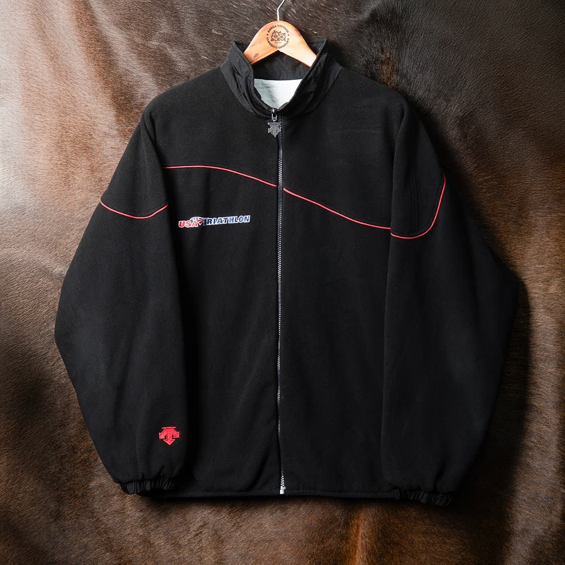 [110] 데상트 USA 트라이애슬론 윈드브레이커 플리스 리버시블 자켓  상품이미지6