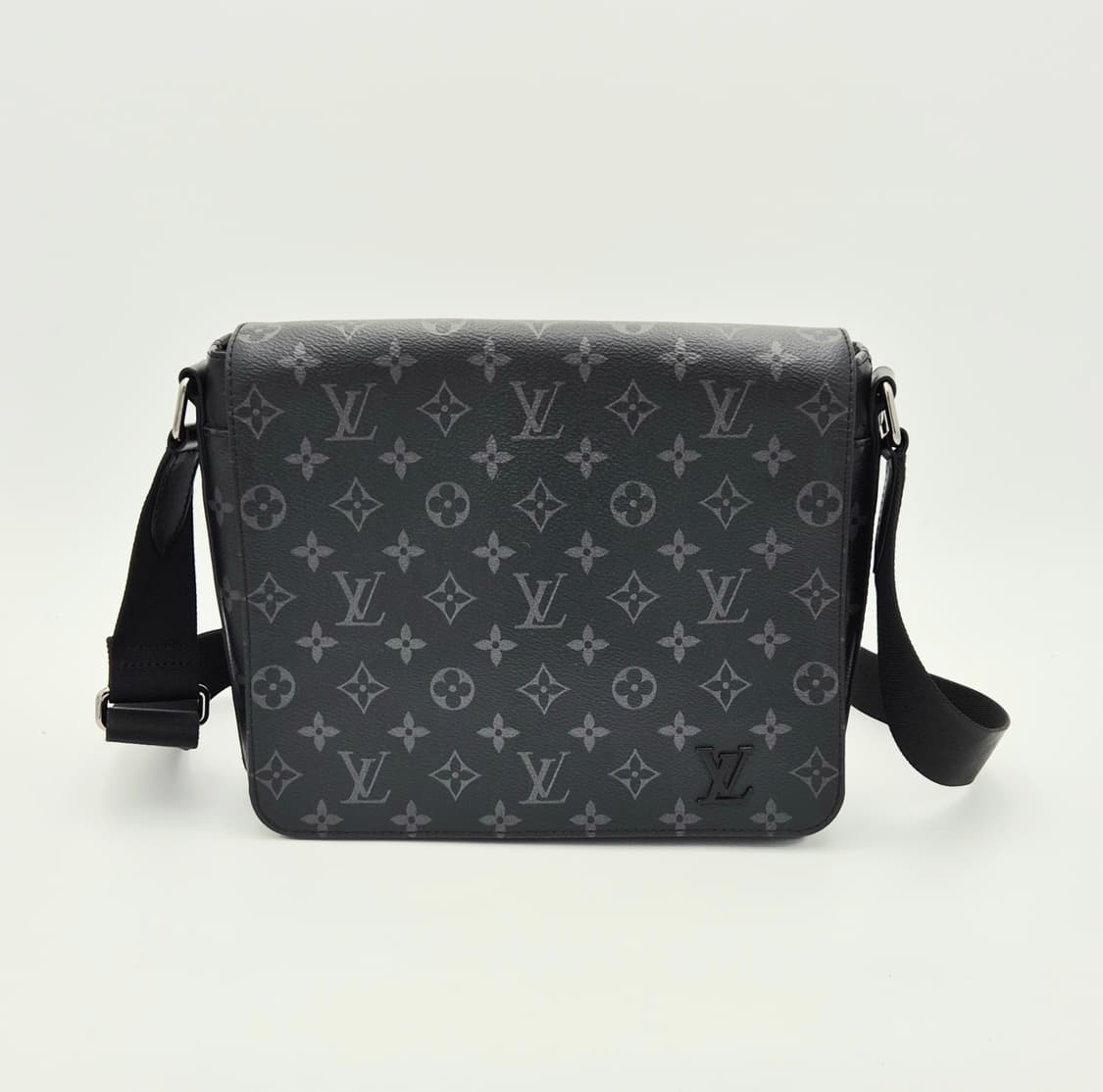 루이비통 M45272 이클립스 디스트릭트 크로스백 PM 상품이미지2