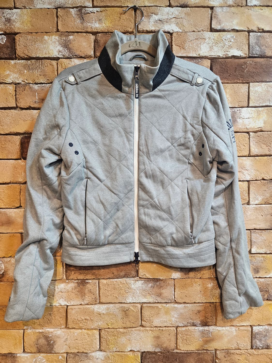 아디다스여성 퀼팅 자켓 상품이미지1