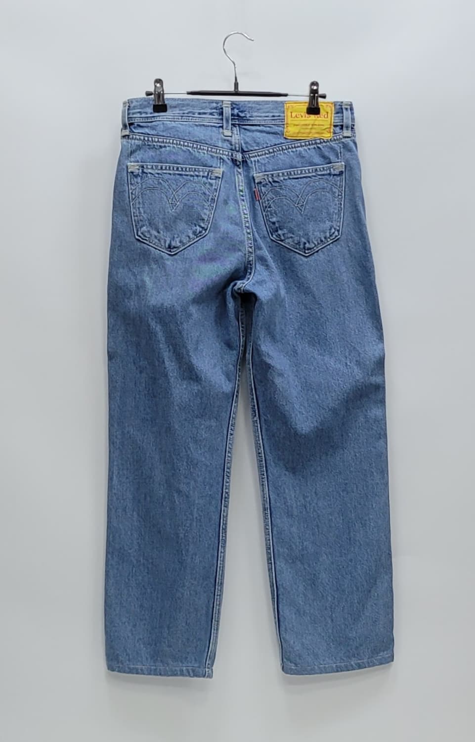 리바이스 레드탭 루즈 스트레이트 데님 청바지 / 여 25  연청 상품이미지2