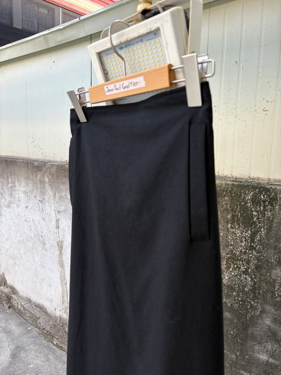 90s 장폴고티에 롱 플리츠 스커트 상품이미지3