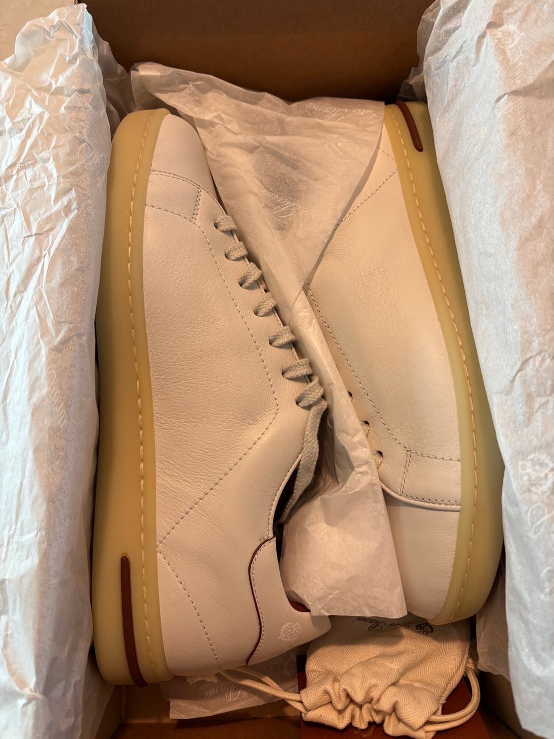 [판매] 로로피아나 트래블러 워크 프라임 카프 스니커즈 (Travelle 상품이미지1