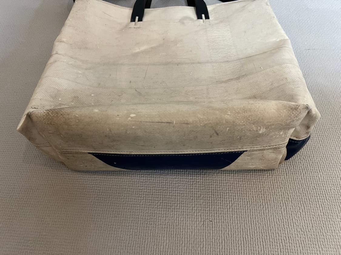 무료배송 - 프라이탁 밥(화이트/블루) 상품이미지4