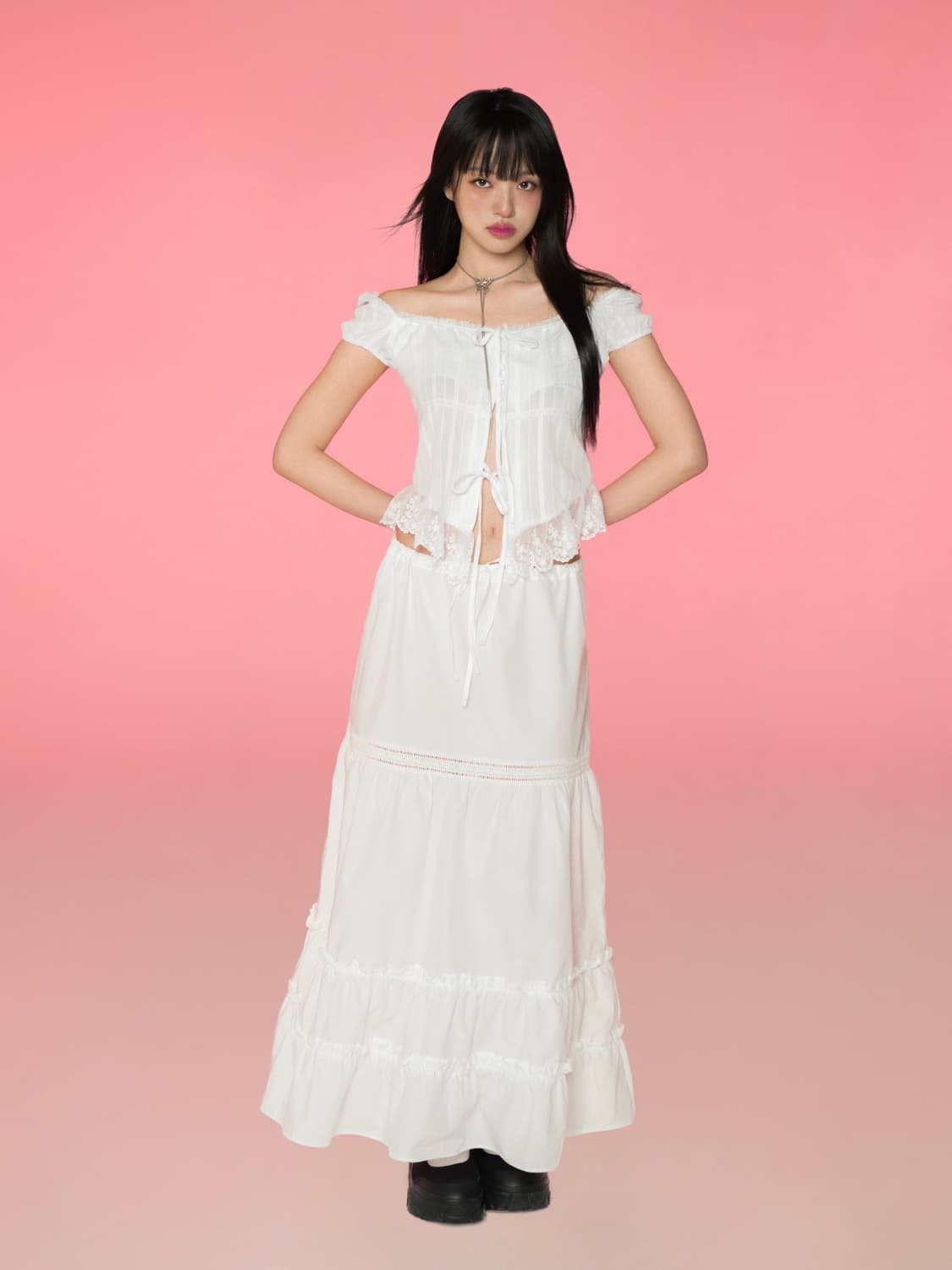 뉴얼린 Rosé lace button short-sleeves blous 상품이미지3